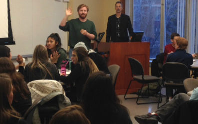 history-club-meeting-nov-2015_600x376