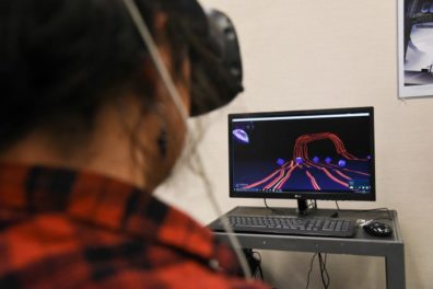 Student experiments with sculpting in virtual reality