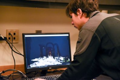 Experimenting with virtual reality environments