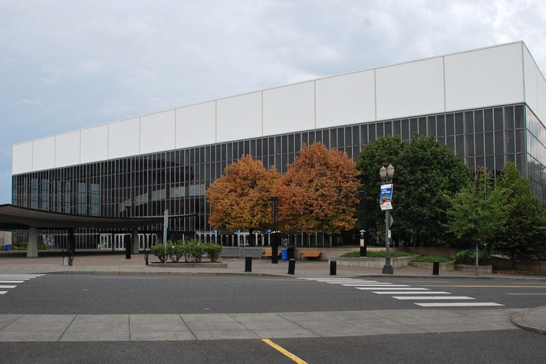 Veterans Memorial Coliseum