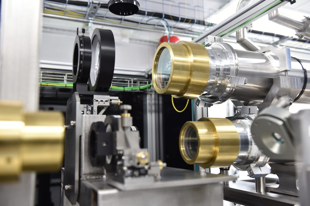 Laser Shock Facility The Dynamic Compression Sector Washington