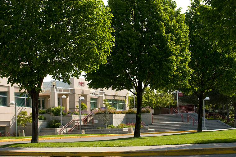 Image of the Tri-Cities WSU campus.