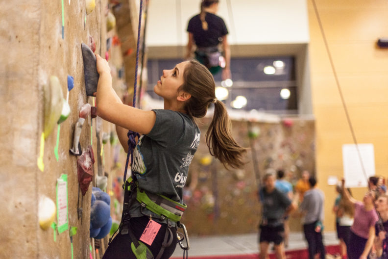 Women In Recreation Women S Belay Clinic Events Washington State