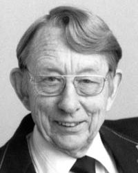 Leo Bustad