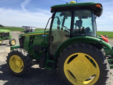 A picture of a 5100 M John Deere tractor.