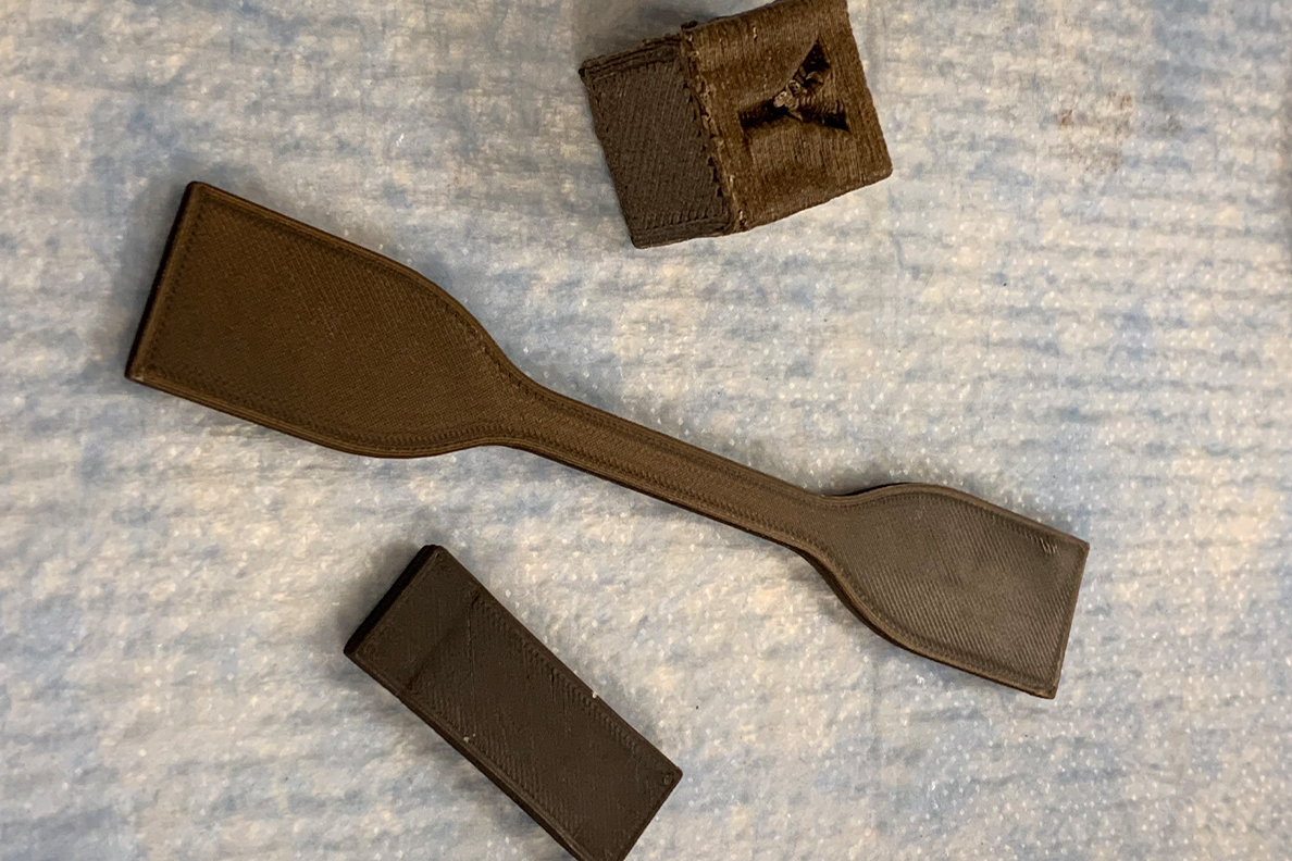 Small 3D-printed objects.