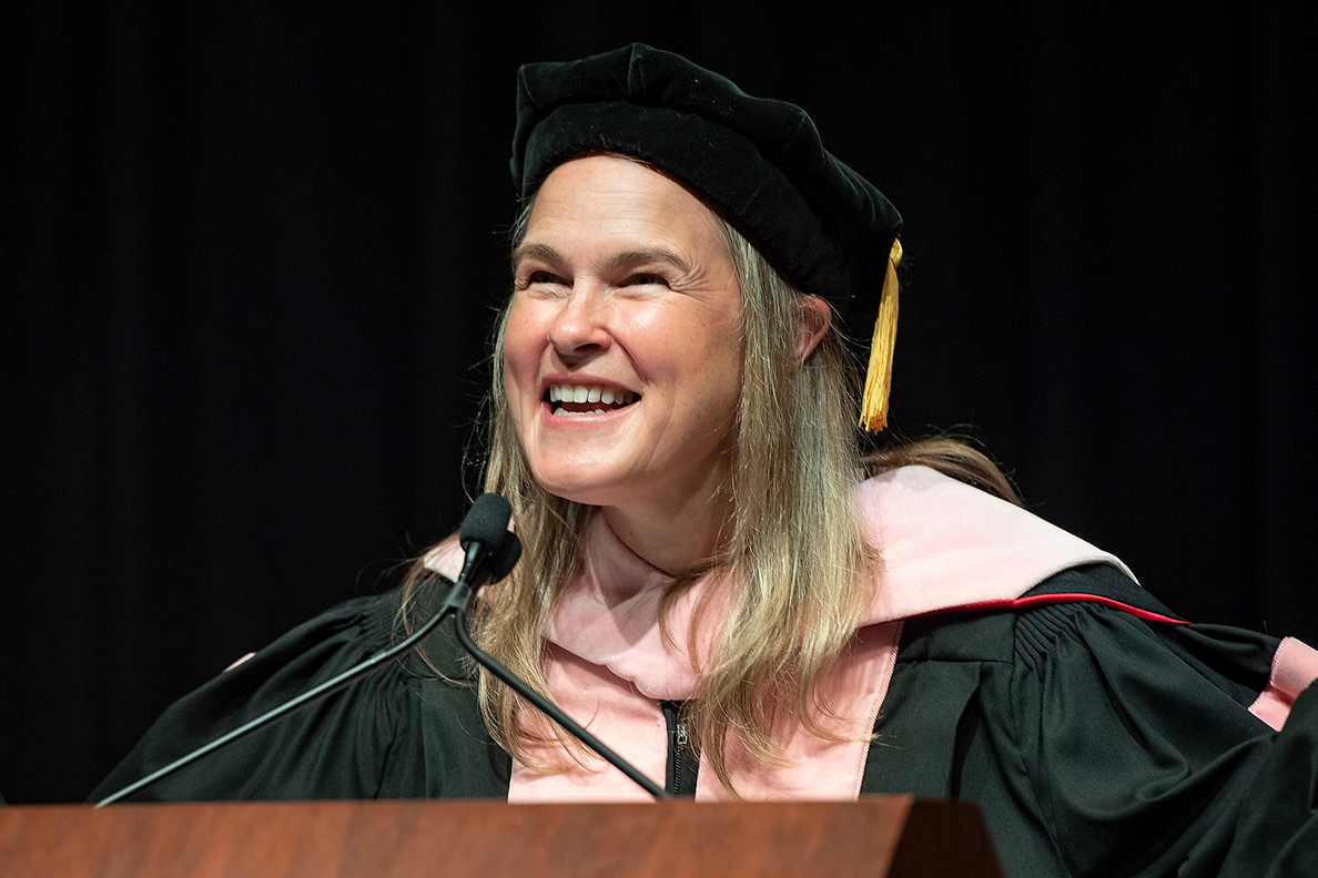Closeup of Associate Professor Melissa Parkhurst at a podium during WSU's 2021 convocation ceremony.