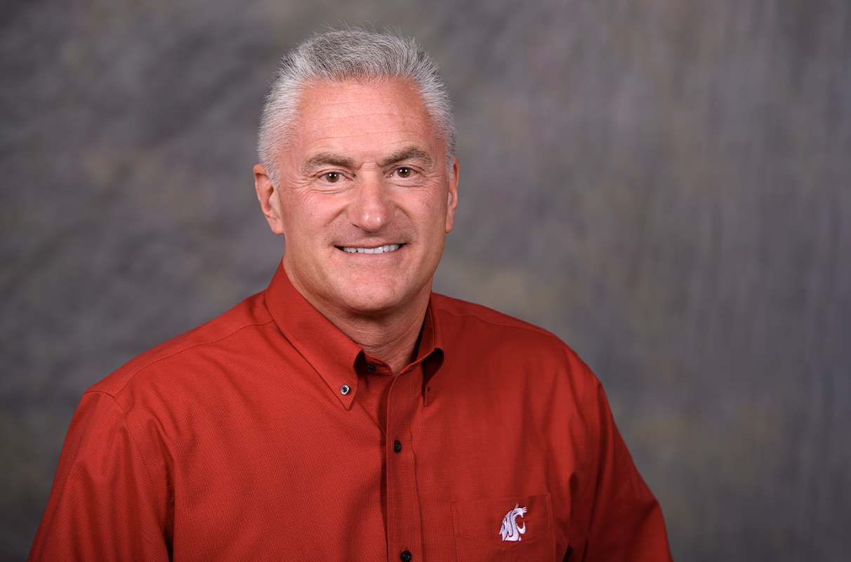 Pavish Possibilities Fund honors retiring executive director of Alumni Association – WSU Insider - Vimarsana News