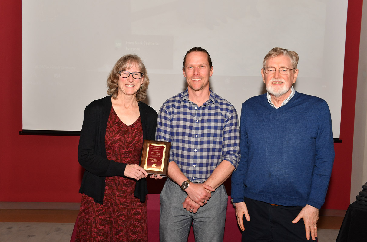 Biologist Lisa Carloye receives the WSU Law Award – WSU Insider - Vimarsana News