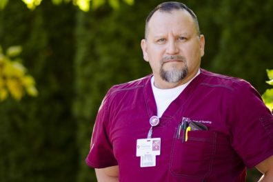 Portrait of Abel Garcia, student at the WSU College of Nursing in Yakima and US Navy veteran.