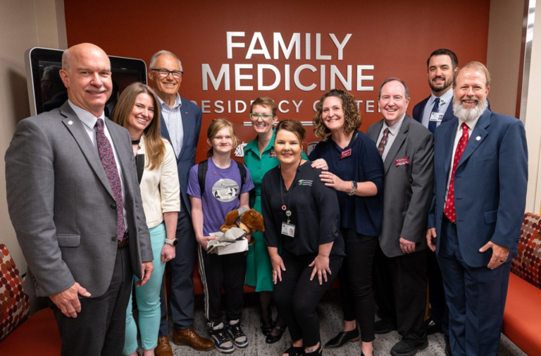 Governor Jay Inslee visits Family Medicine Residency Program—Pullman