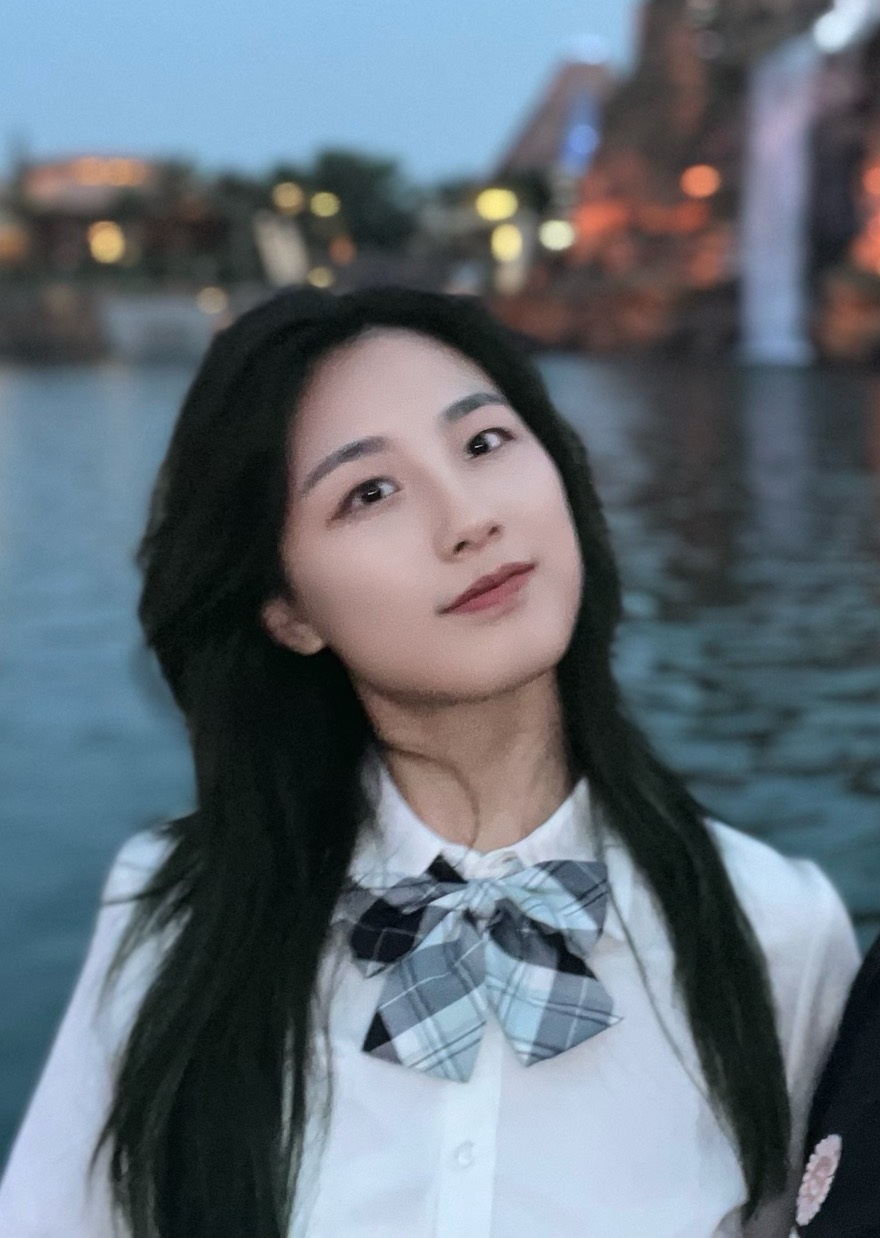 Lei Zhang.