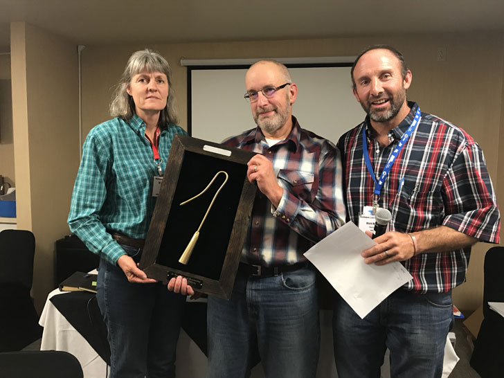 Jan Busboom Awarded Golden Sheep Hook