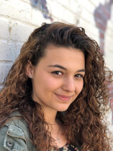 A photo of Alyssa Newton.