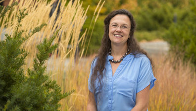 Aurora Clark received the prestigious award for her service to the nuclear/inorganic and computational chemistry communities and for her innovative research, including the pioneering use of computer algorithms and network analysis to understand the behavior of complex solutions and their interfaces.