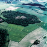 Aerial photo of Broborg hillfort as it appears today (Photo Bengt Fredén/Upplandsmuseet)