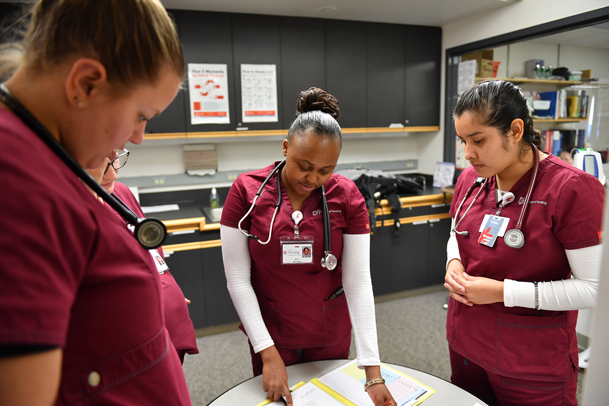 Yakima Federal Savings and Loan gives 100,000 for nursing scholarships