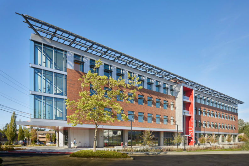 Exterior of the WSU Everett building.