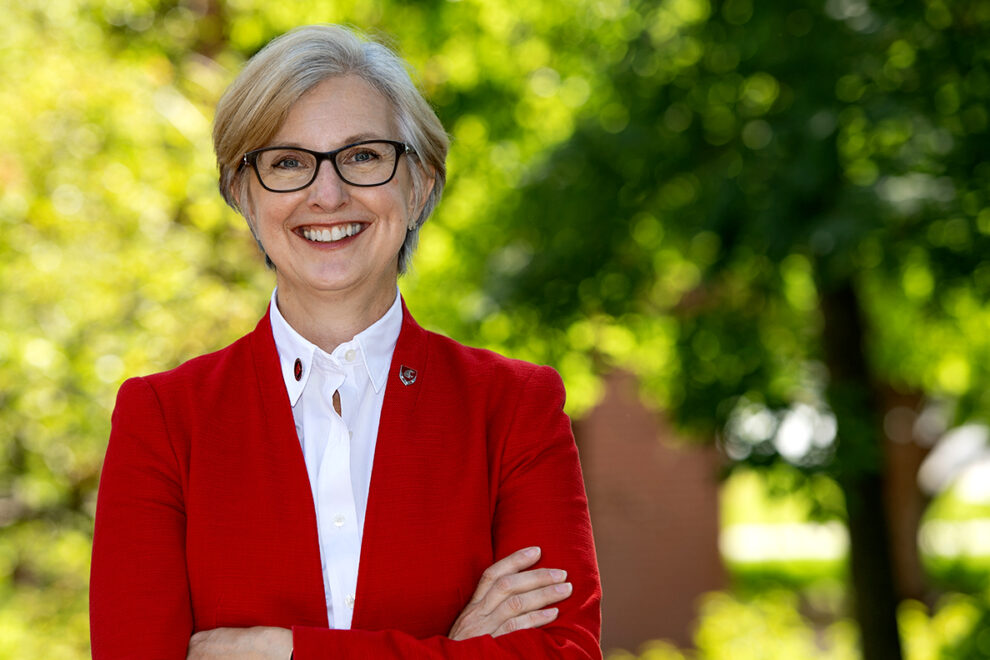 Closeup of Elizabeth Chilton standing outdoors on the WSU Pullman campus.