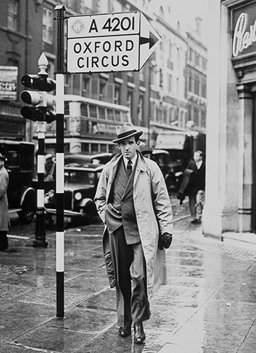 Edward R. Murrow in London