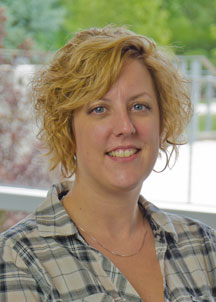 Tricia Carlton