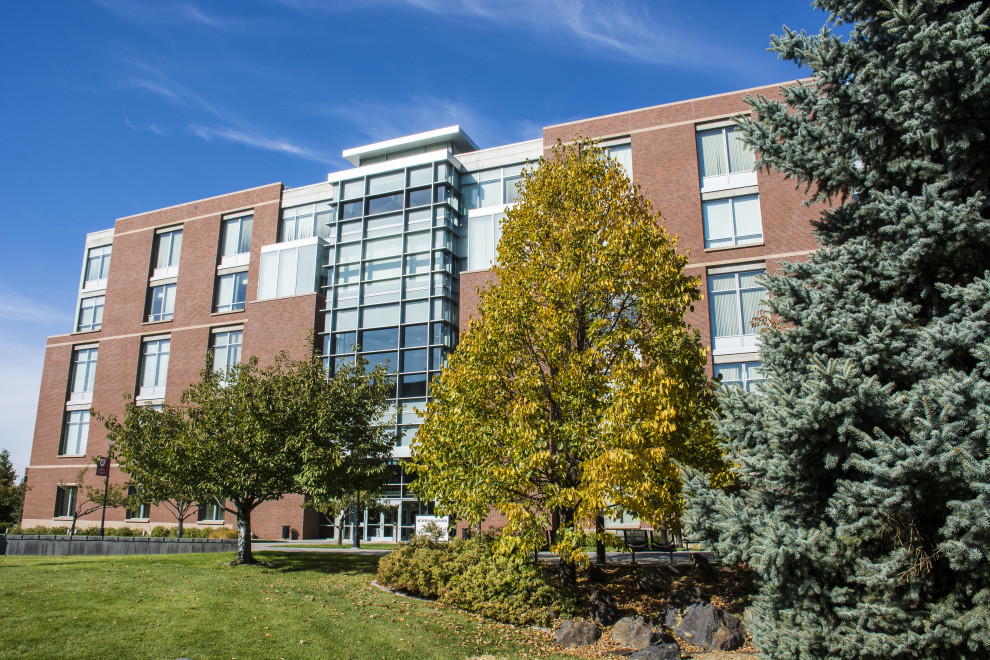 Falling into Healthy Family Habits Health and Wellness Washington